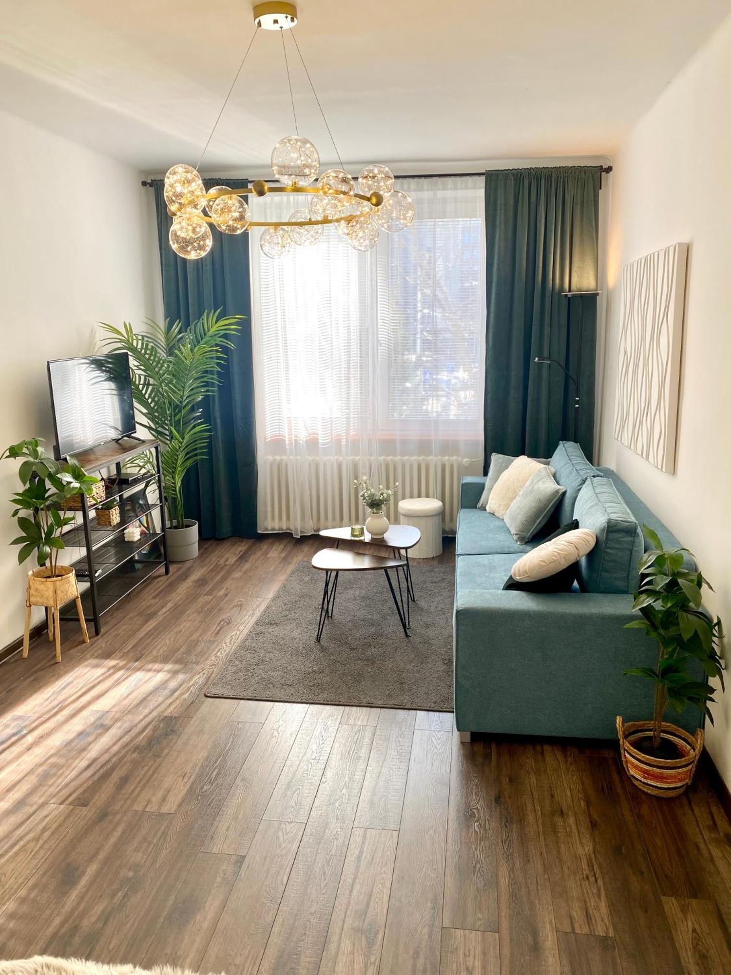 James Dean Apartment - Next To Nivy Bus Station & Mall Bratislava Luaran gambar